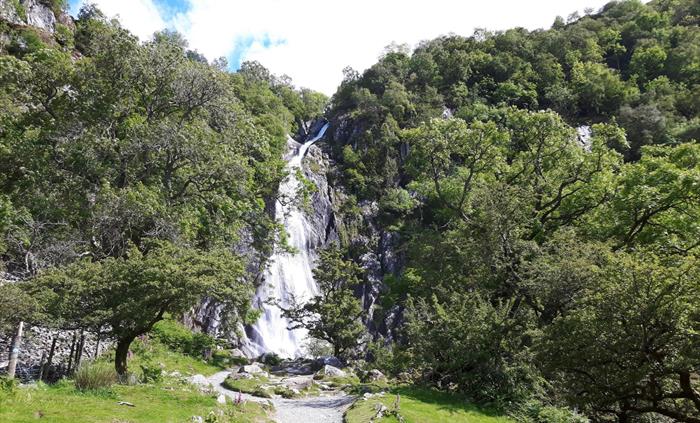 Rhaeadr Fawr waterfall (Aber Falls), Coedydd Aber National Nature Reserve
